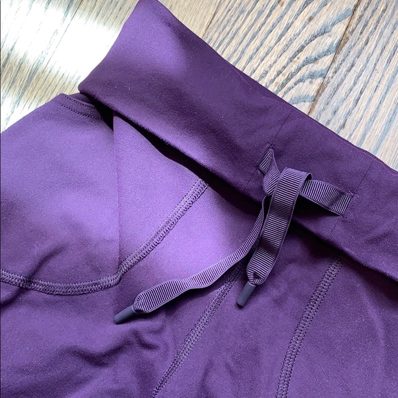 Lululemon pants - Picture 5 of 5